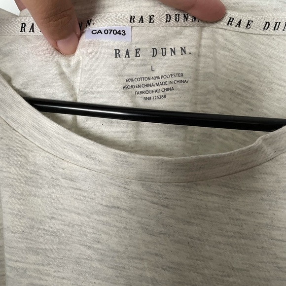 Rae Dunn Happy t-shirt - Picture 5 of 12